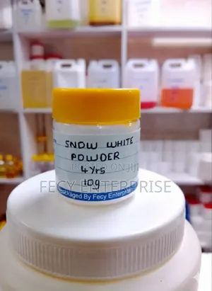 Snow White – 100% Pure Skin Brightening Powder