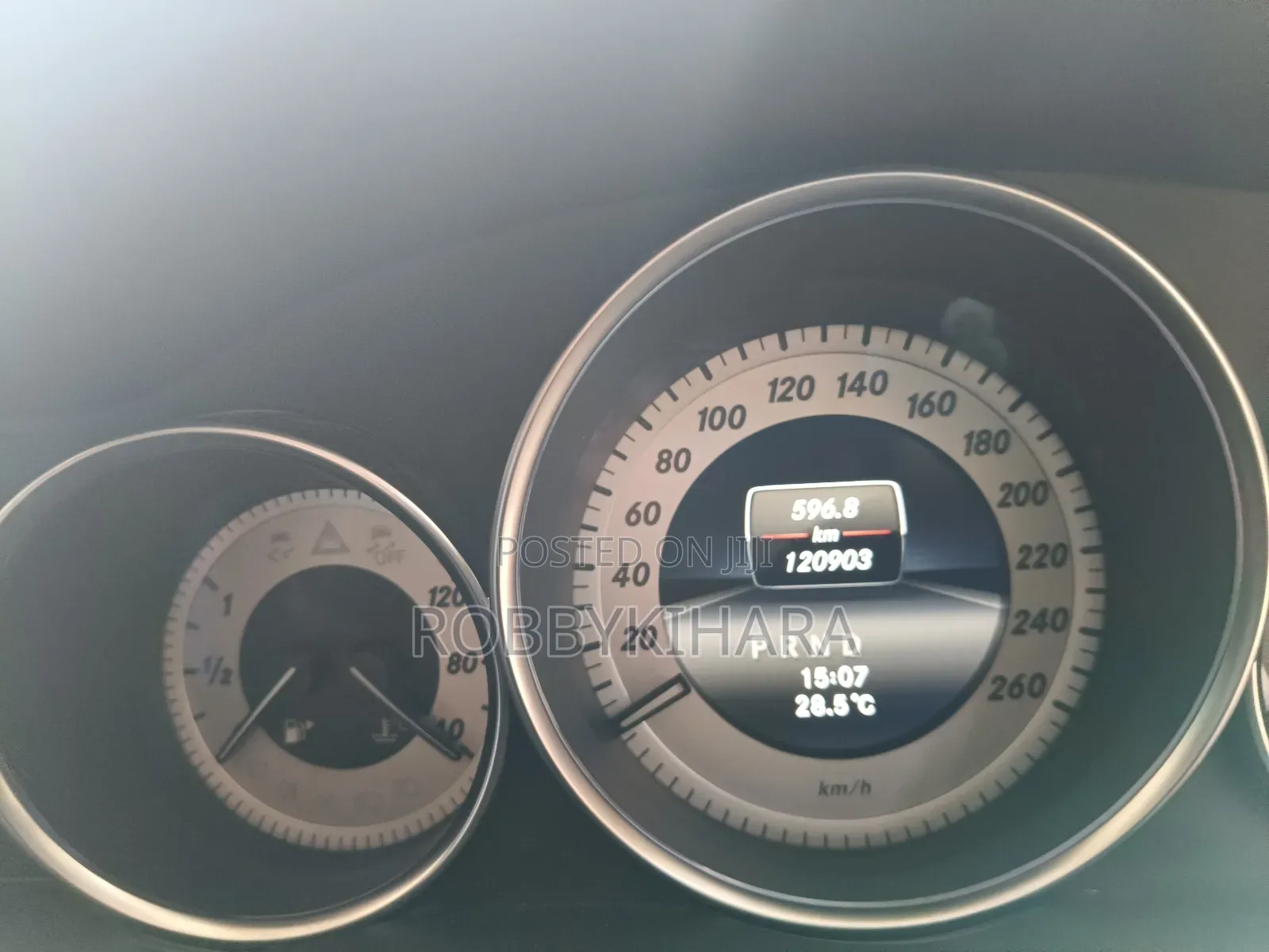 Mercedes-Benz C180 2012 Gray