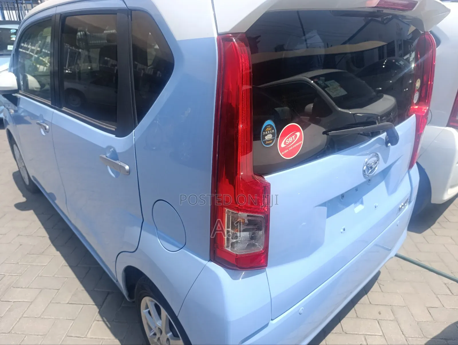 Daihatsu Move 2018 Blue