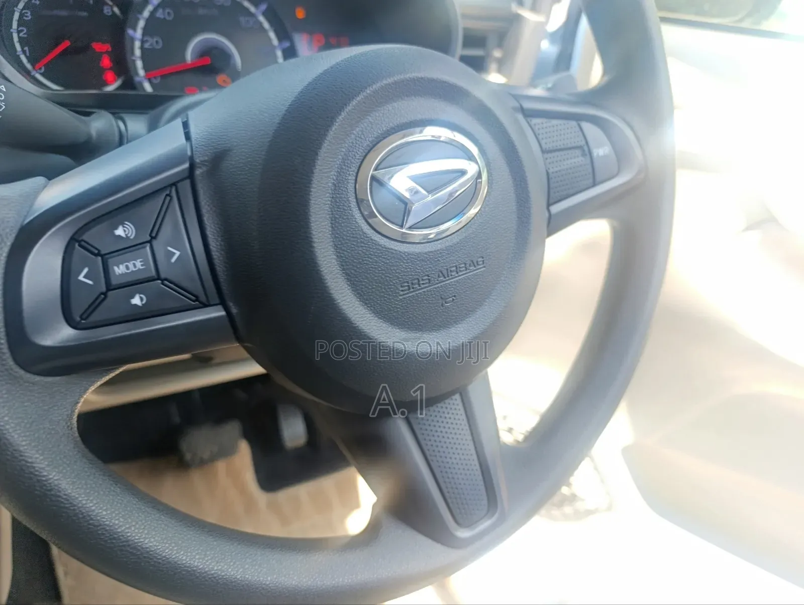 Daihatsu Move 2018 Blue