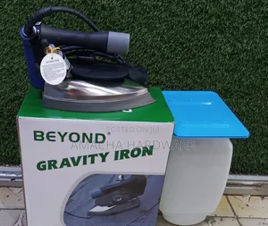 Gravity Steam Iron Box