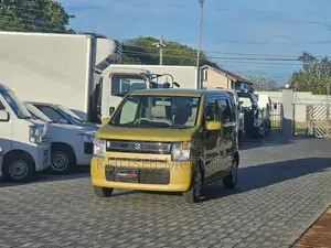 Suzuki Wagon 2018 Yellow