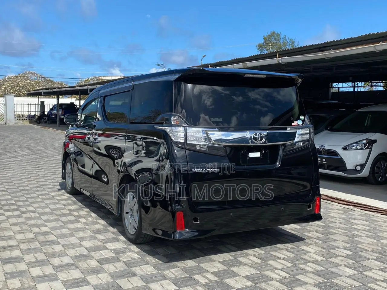 Toyota Vellfire 2017 Black