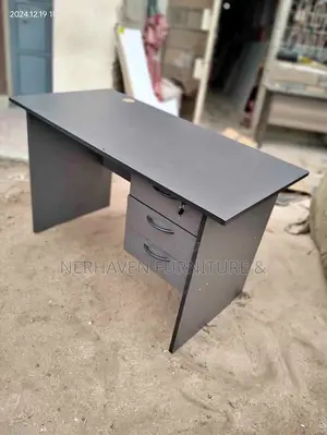 Affordable Office Desk – Quality Office Table in Nairobi