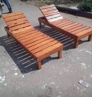 Vanish Wooden Modern Sunbeds