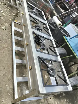 Gas Cooker 4 Burners