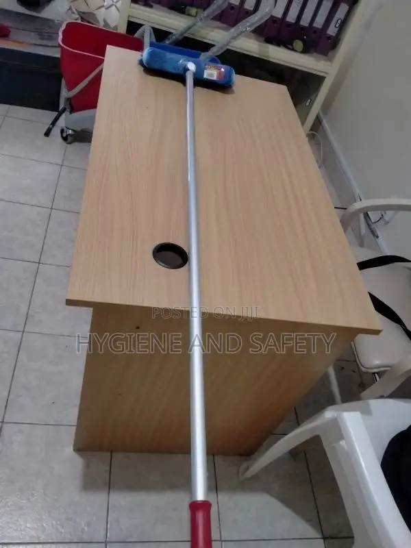 Hard Broom Complete