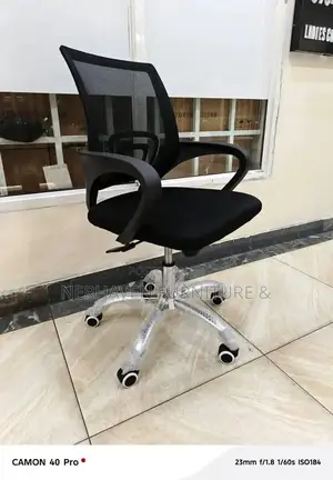 Mesh Office Chair – Breathable Ergonomic Office Chair