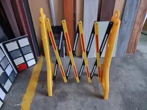 Foldable Plastic Safety Barier