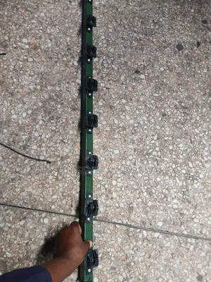 W Pole Electric Fence.Wall Mounted