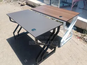 Strong Metallic Stand Office Desk