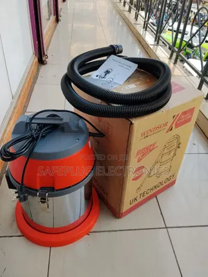 Vaccum Cleaner ,Windsor 20l Vacuum - Dust + Liquid Cleaner |