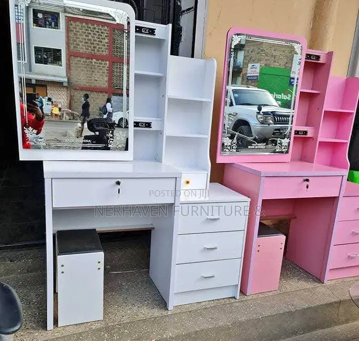 Bedroom Dressing Table – Modern Design Vanity