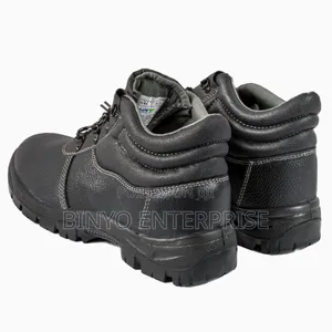 Brilliant Black Safety Boots