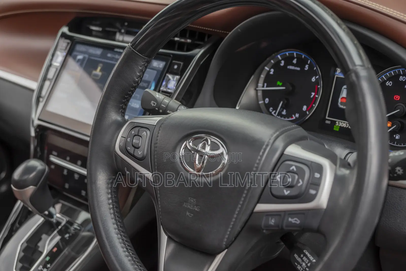 Toyota Harrier 2.0 2019 White