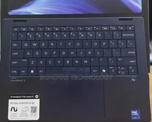 New Laptop HP OmniBook X Flip 14" 16GB Intel Core Ultra 7 SSD 512GB