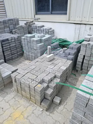 Cobblestones Natural