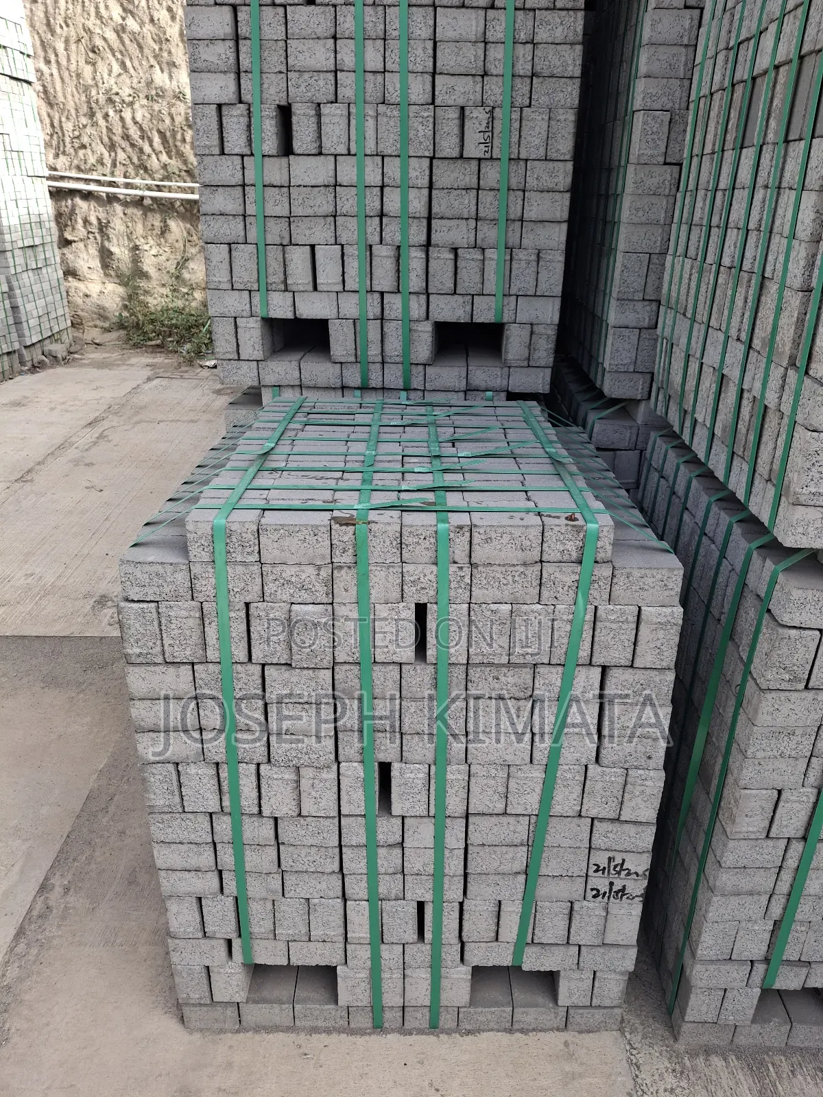 Cobblestones Natural
