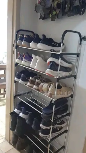 Shoe Organizers Available/Shoe Rack