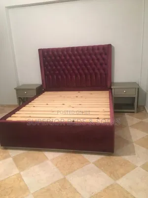 Tufted Velvet 5 by 6 Bed