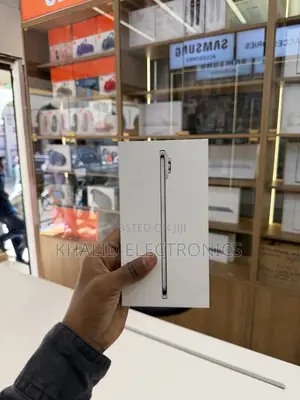 New Apple iPhone Air 256 GB Silver