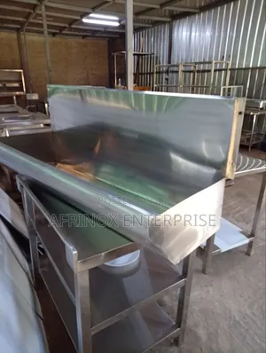 Hospital Scrubbing Sink