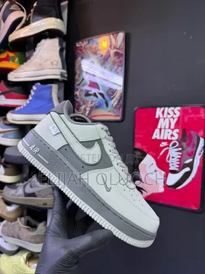Air Force 1 Crock Grey.