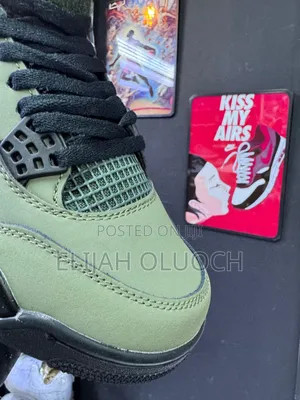 Undefeated X Air Jordan 4.
Sizes