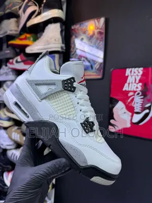 Nike Air Jordan 4 Retro “White Cement”