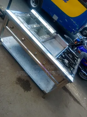 Combined Cooker With Gas Fryer, Griddle and Gas Cookers, Two Burner