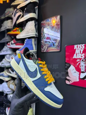 Air Jordan 1 Low "Storm Blue" Sneakers
