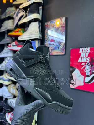Nike Air Jordan 4 Retro “Black Cat”
