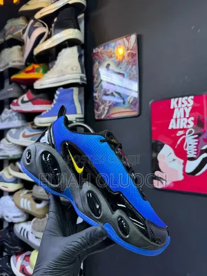 Nocta Glide Blue And Black