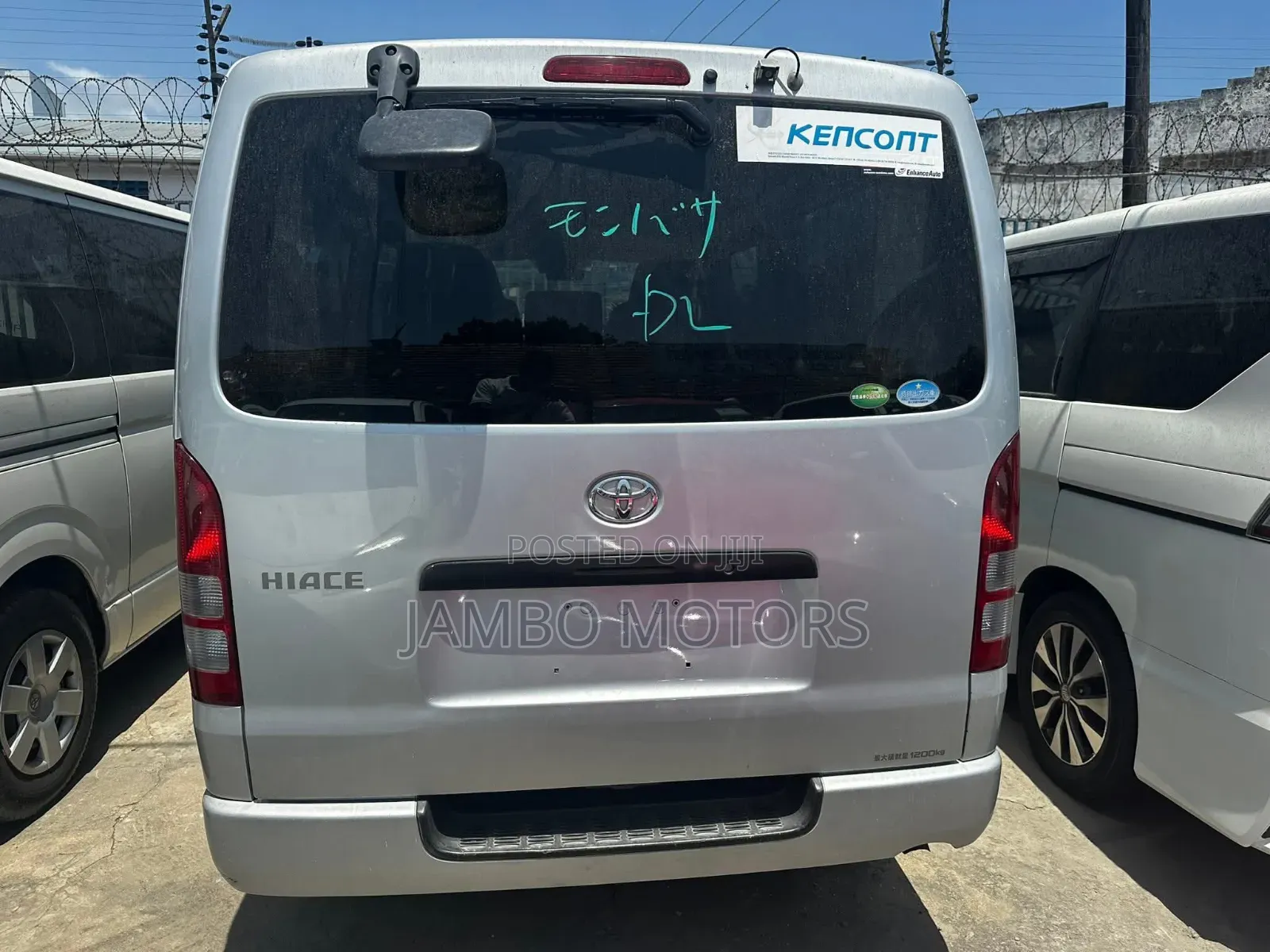Toyota HiAce 2020 Silver