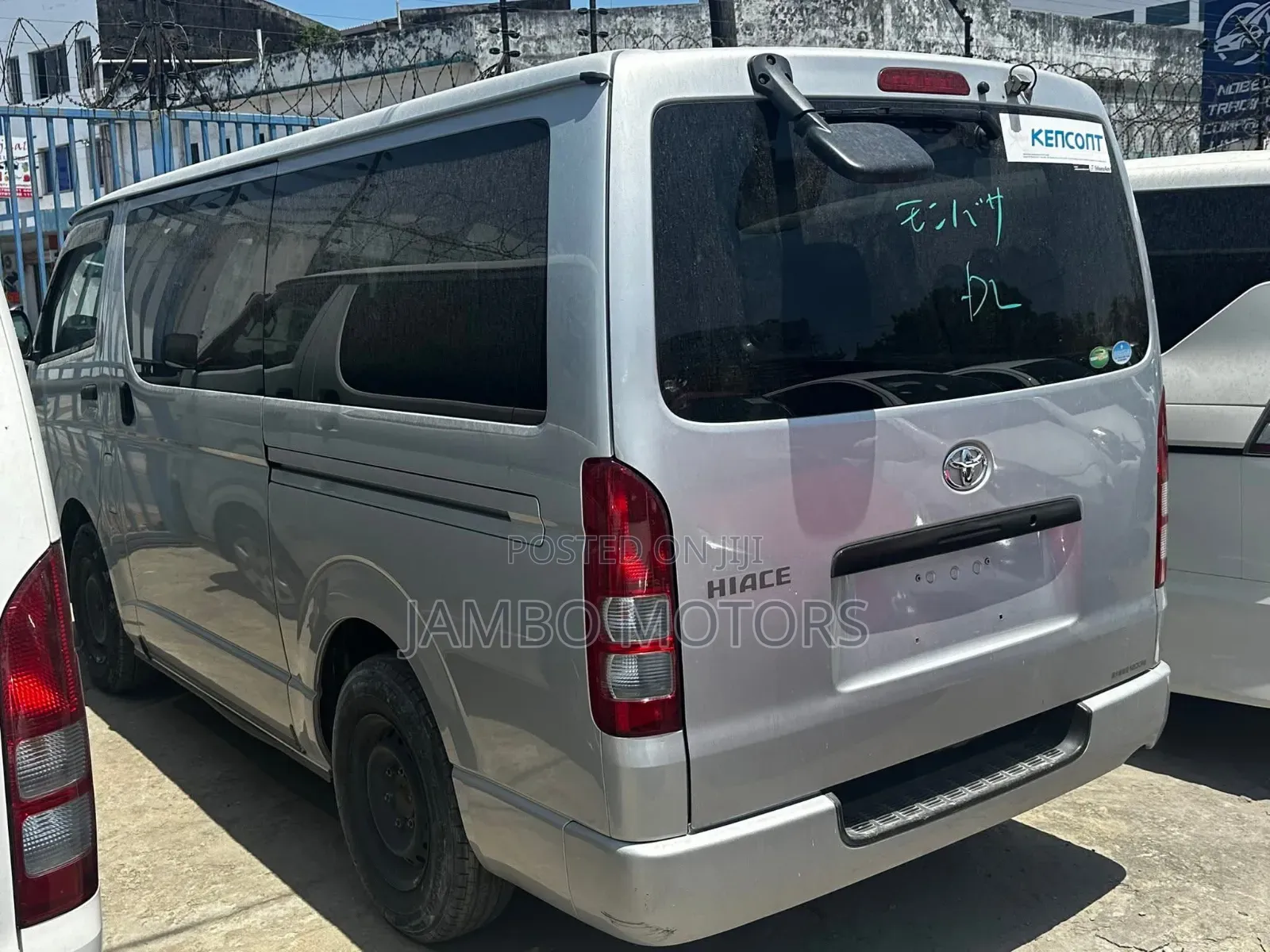 Toyota HiAce 2020 Silver