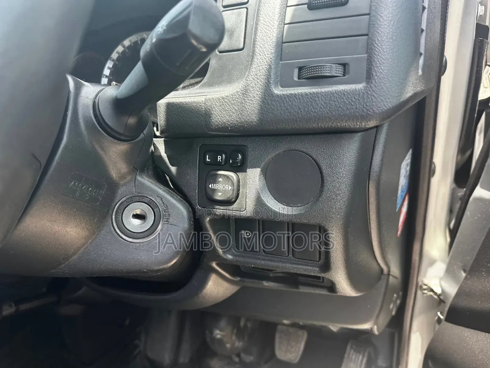 Toyota HiAce 2020 Silver