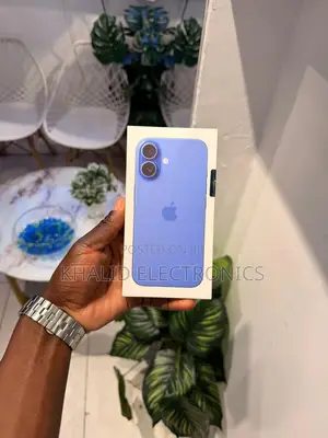 New Apple iPhone 16 128 GB Blue