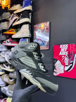Nike Air Jordan 6 Retro “Anthracite”