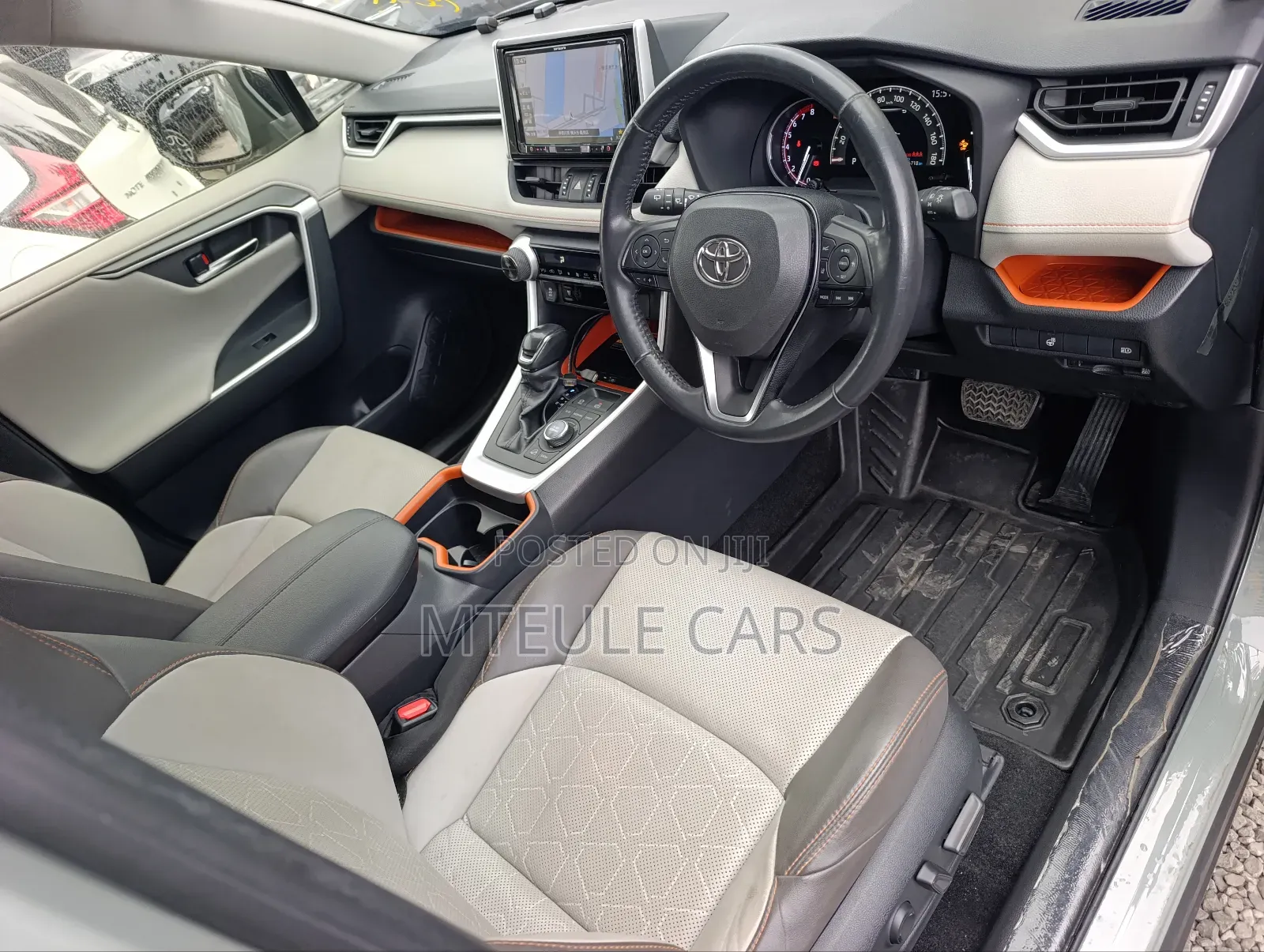 Toyota RAV4 2019 Gray