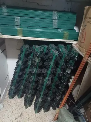 Posts Insulated for Electric Fencing
