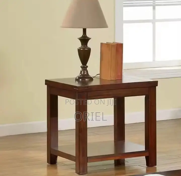 Coffee Table : Mahogany Square Coffee Table