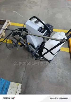 Asphalt Sprayer Machine