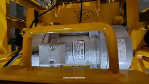 Hollow Block/Brick Making Machine With Motor.