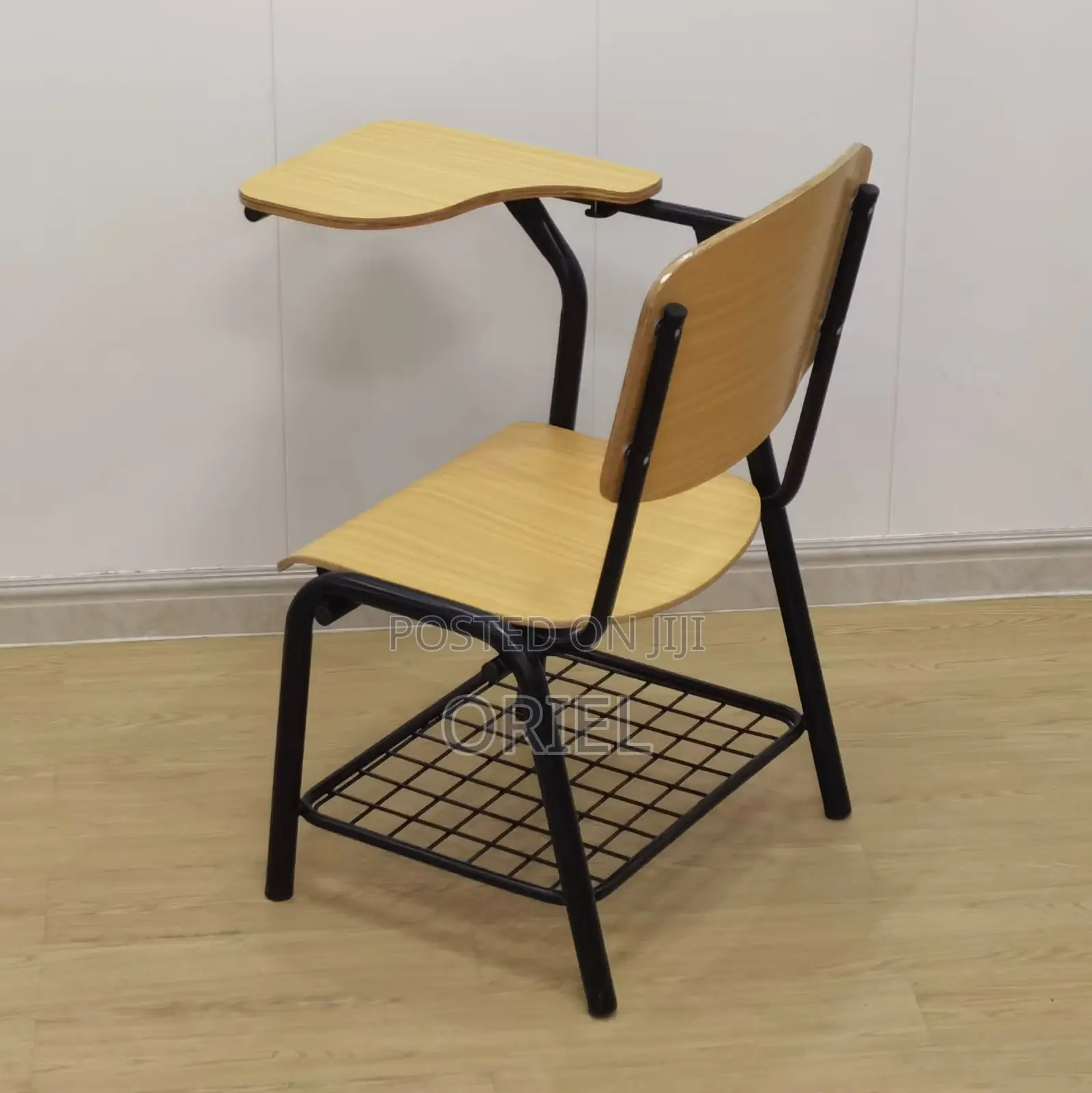 Student Chair : Study Chair With a Writing Pad
