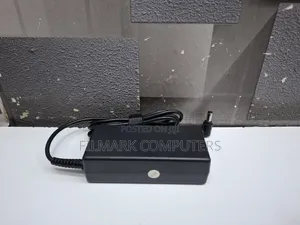 Toshiba Adapter 19v 3.42a 2.5mm