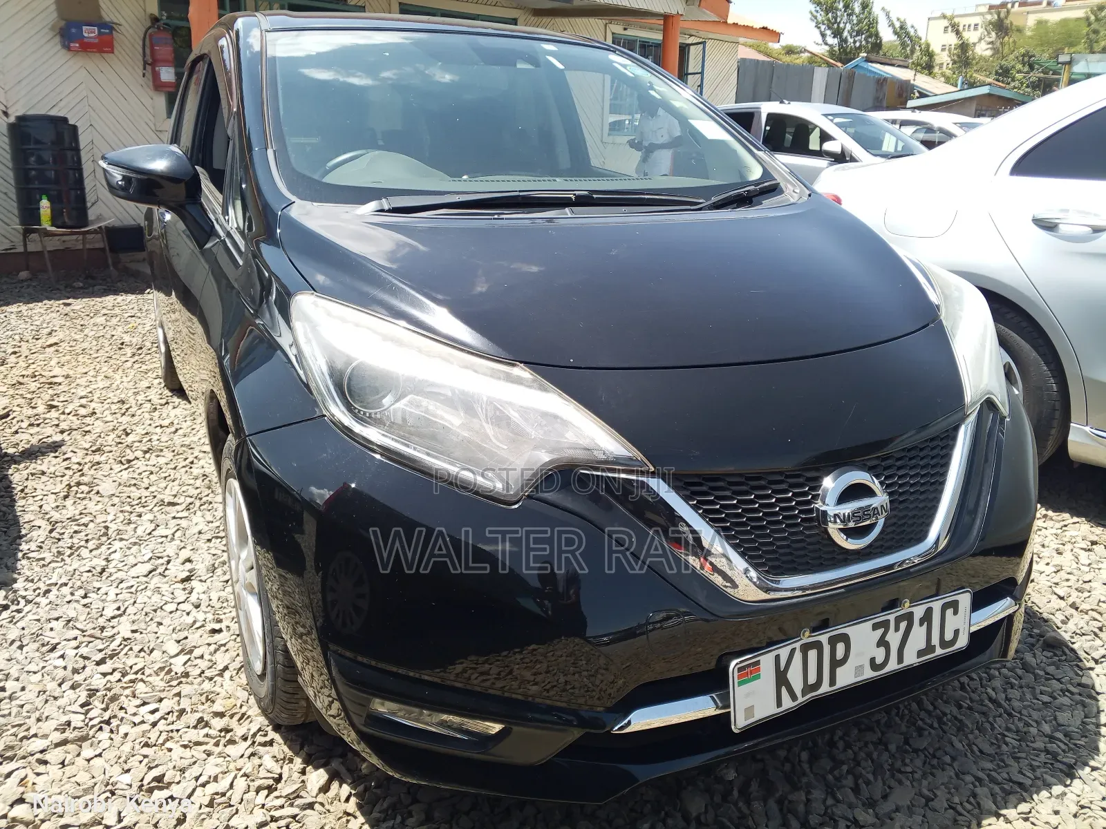 Nissan Note 2017 Black