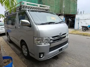 Toyota HiAce 2019 Silver