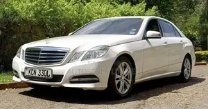 Mercedes-Benz E300 2010 White