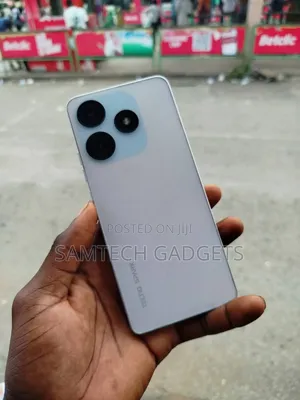 Tecno Spark 10 Pro 128 GB Blue