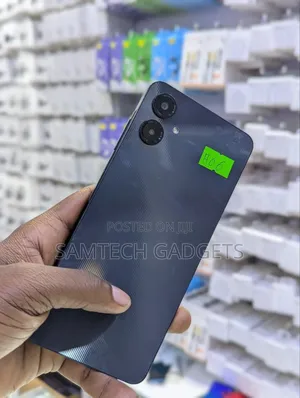 Samsung Galaxy A06 128 GB Blue